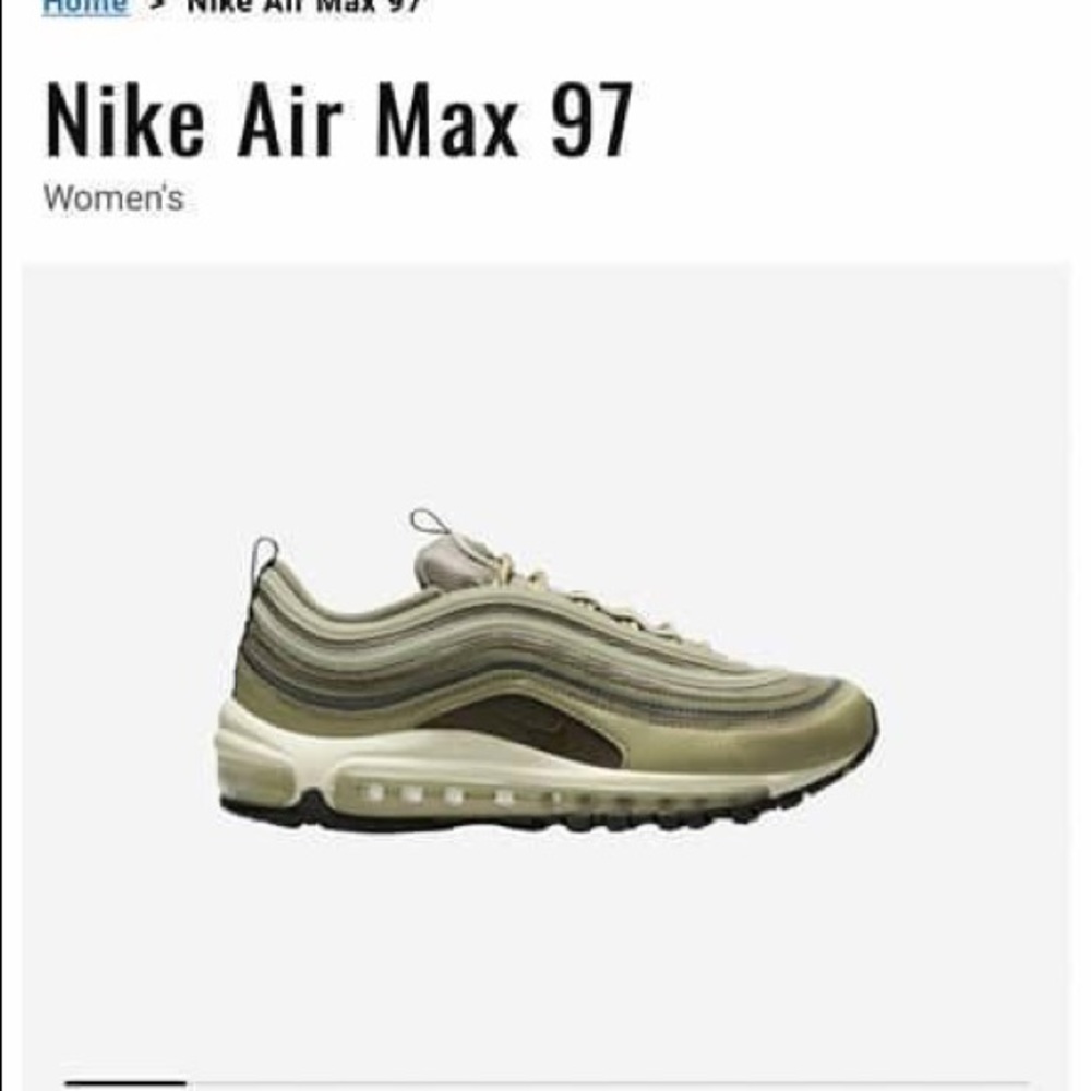 Nike tennis shoes